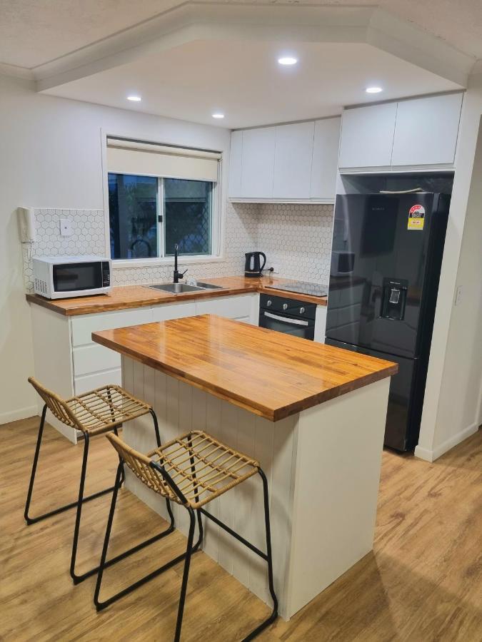 Surfers Beach Resort One Gold Coast Exterior foto