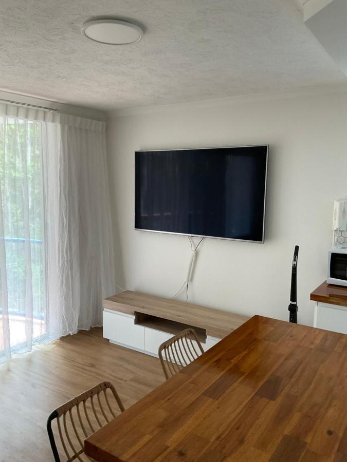 Surfers Beach Resort One Gold Coast Exterior foto